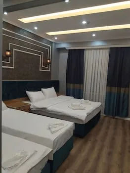 Bonami Hotel