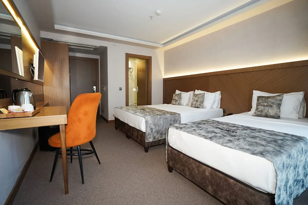 Standard Üç Kişilik Oda