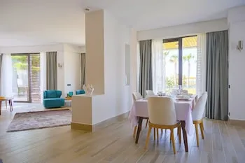 Les Sables Suites