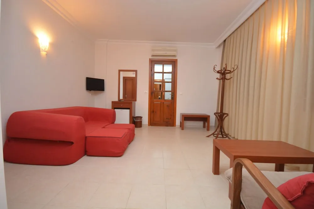 Standard Dört Kişilik Oda