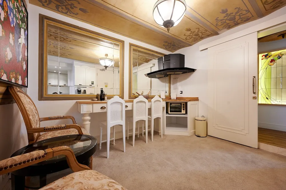 Apartment, 2 Bathroom, 2 Bedroom, with Elevator