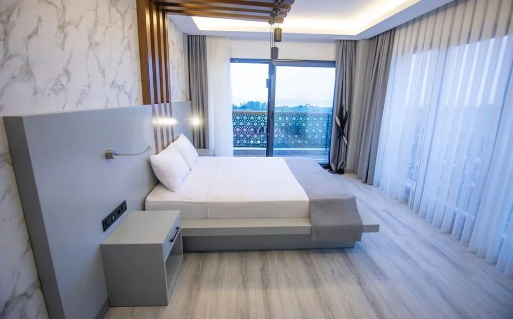 Deluxe Tek Kişilik Oda