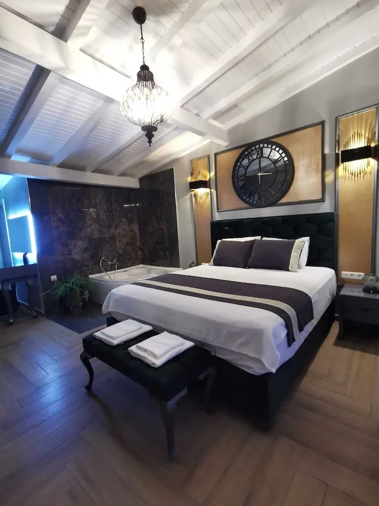 Executive Tek Büyük Yataklı Oda, Sıcak Su Küveti