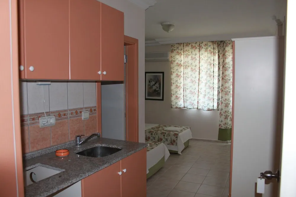 Standard Oda, Sigara İçilmez, Bahçe Manzaralı