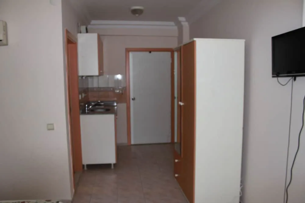 Standard Oda, Sigara İçilmez, Bahçe Manzaralı
