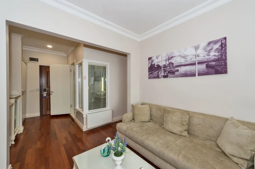 Deluxe Süit (with Bosphorus View)