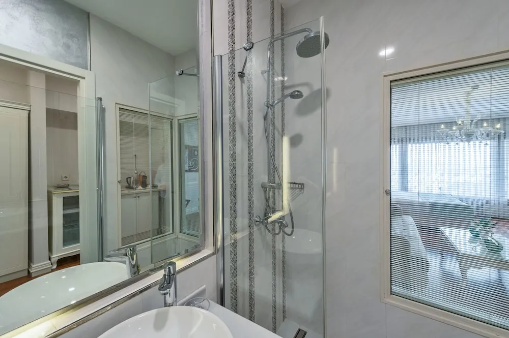 Panoramic Tek Büyük Yataklı Oda, 1 Yatak Odası, Deniz Manzaralı, Executive Katı