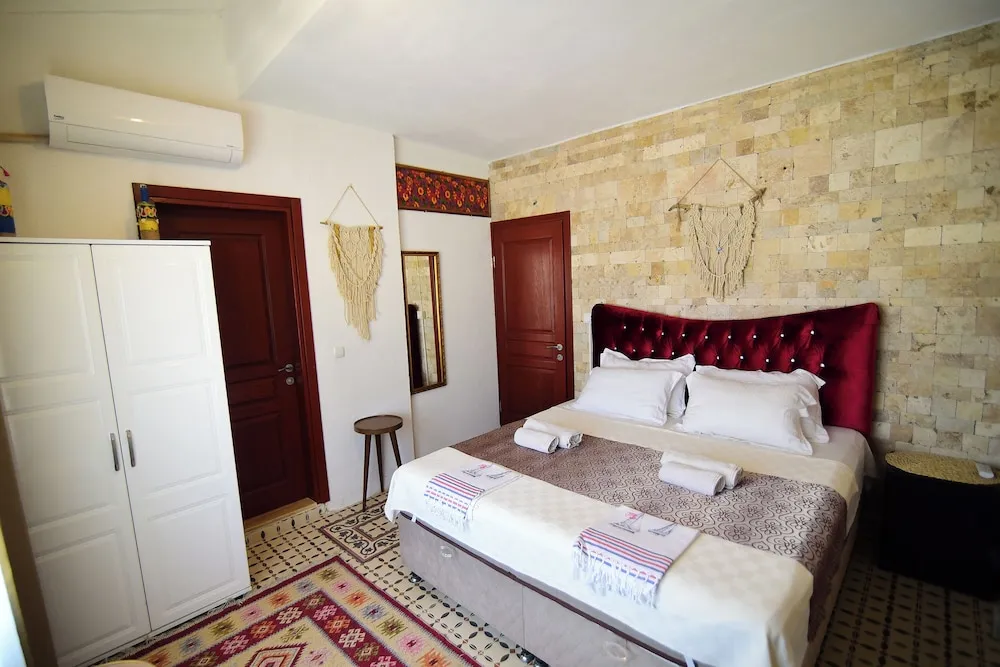 Deluxe Tek Büyük Yataklı Oda, Deniz Manzaralı