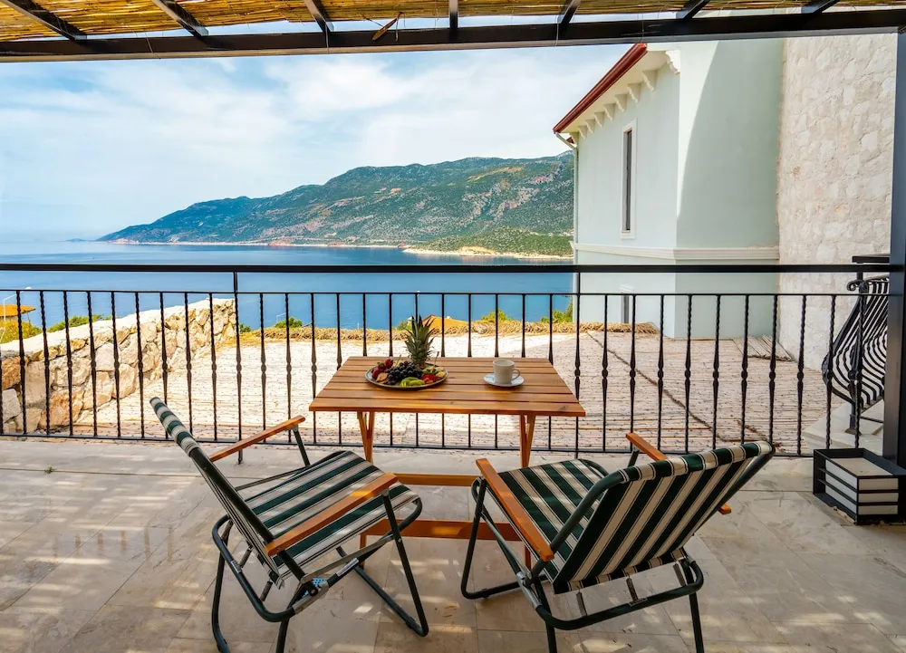 Luxury Oda, Sıcak Su Küveti, Deniz Manzaralı