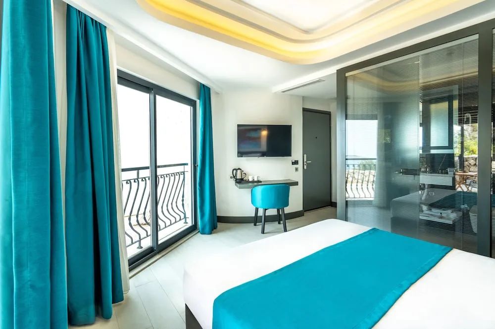 Luxury Oda, Sıcak Su Küveti, Deniz Manzaralı