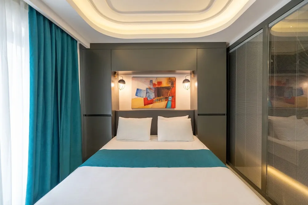 Standard Oda, Kısmi Deniz Manzaralı