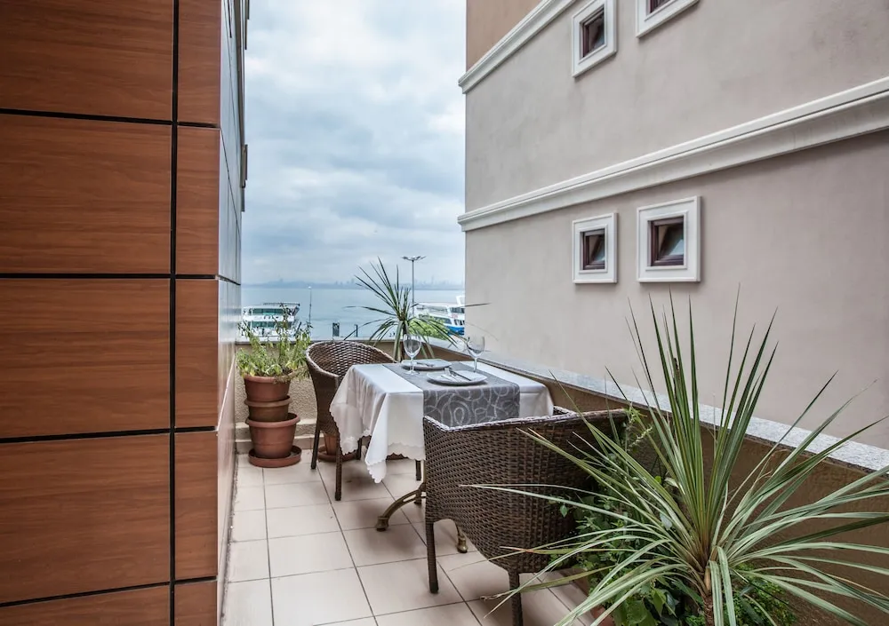 Standard Tek Büyük Yataklı Oda, Balkon