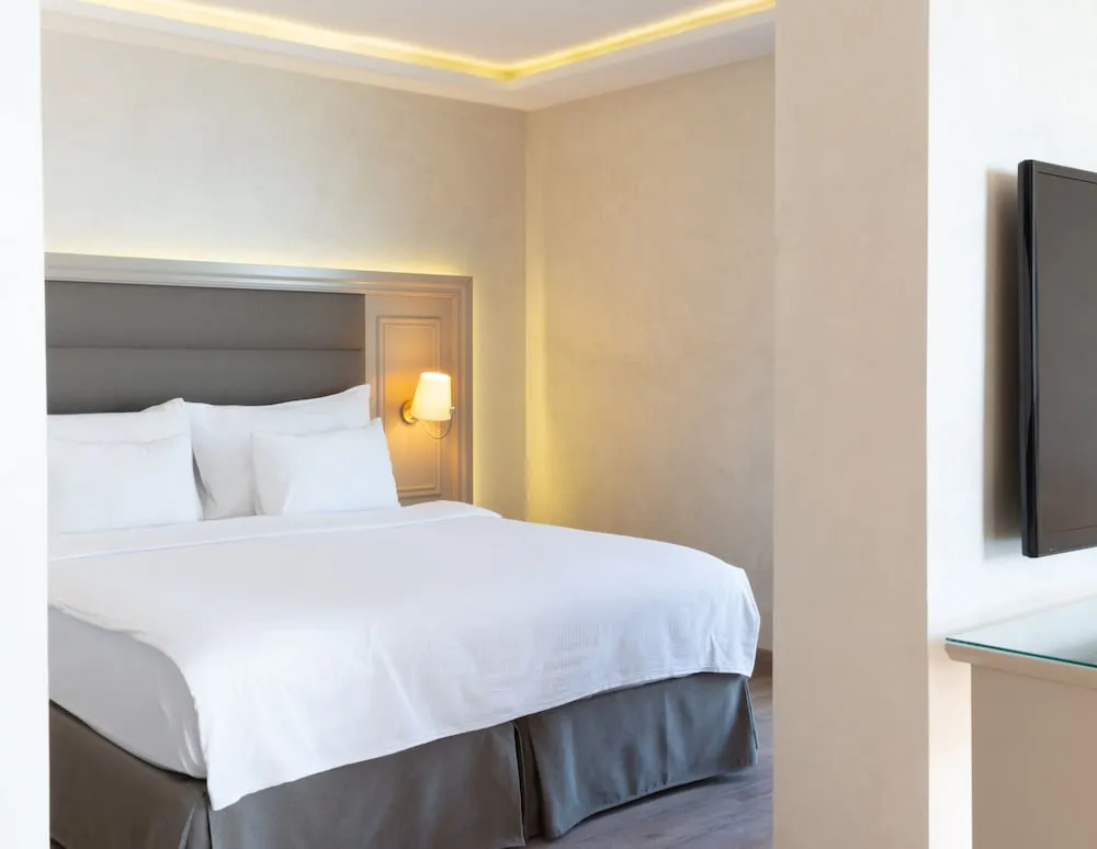 Deluxe Tek Büyük Yataklı Oda, Deniz Manzaralı