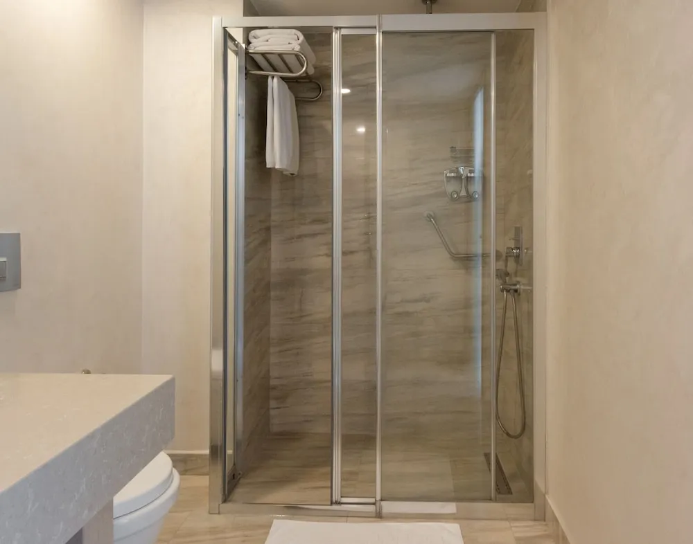 Deluxe Tek Büyük Yataklı Oda, Deniz Manzaralı