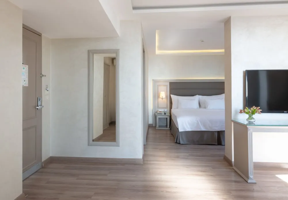 Deluxe Tek Büyük Yataklı Oda, Deniz Manzaralı