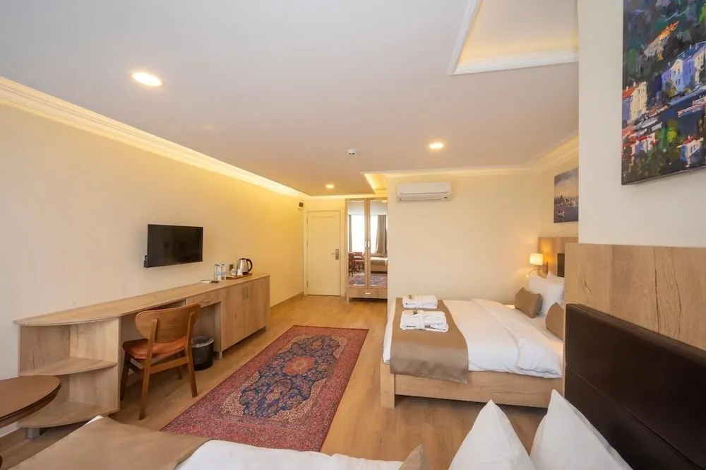 Family Dört Kişilik Oda