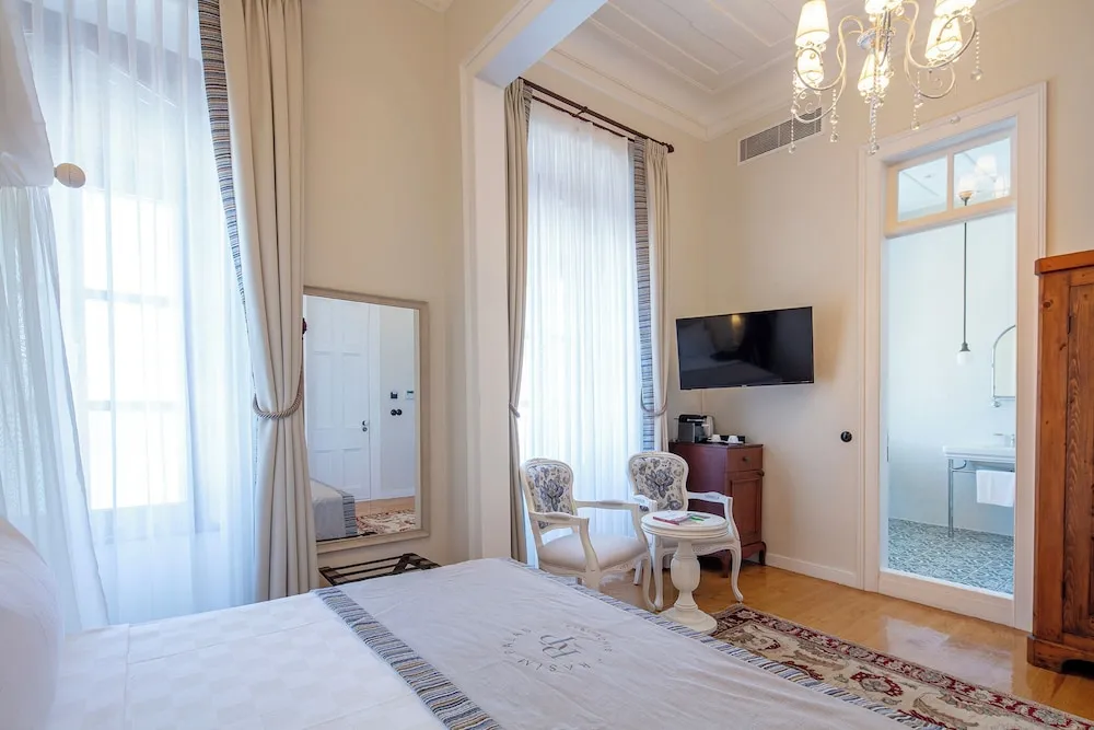 Deluxe Oda, 1 Çift Kişilik Yatak, Deniz Manzaralı