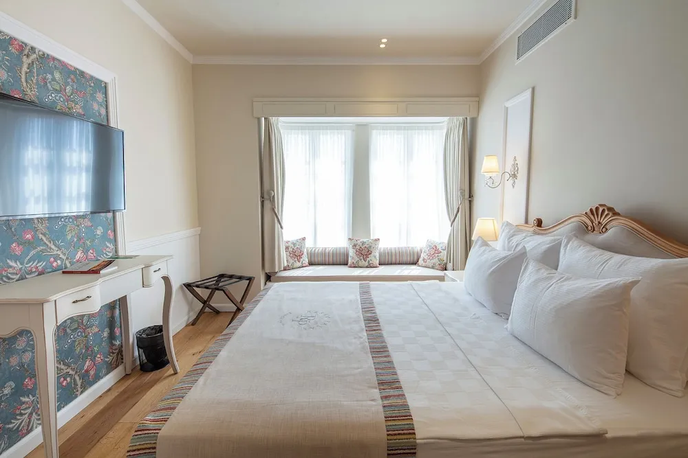 Deluxe Oda, 1 Çift Kişilik Yatak, Şehir Manzaralı