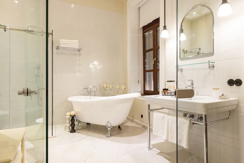 Royal Oda, 1 Çift Kişilik Yatak, Deniz Manzaralı