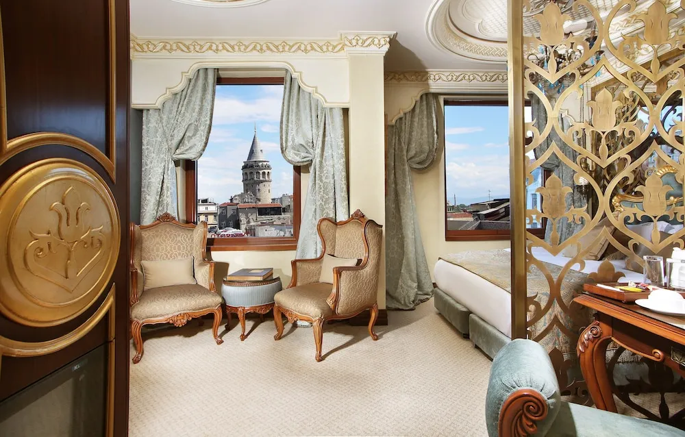 Deluxe Room with Galata Tower View