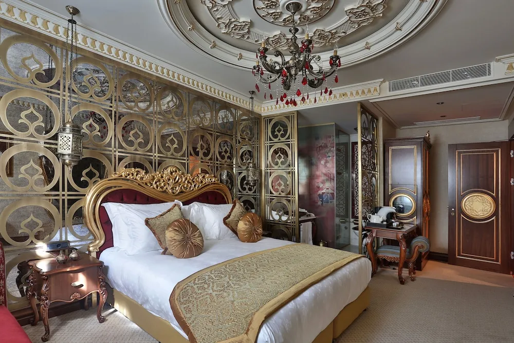 Deluxe Room Golden Horn View