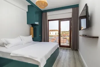 777 Alaçatı (+16 Adult Only)