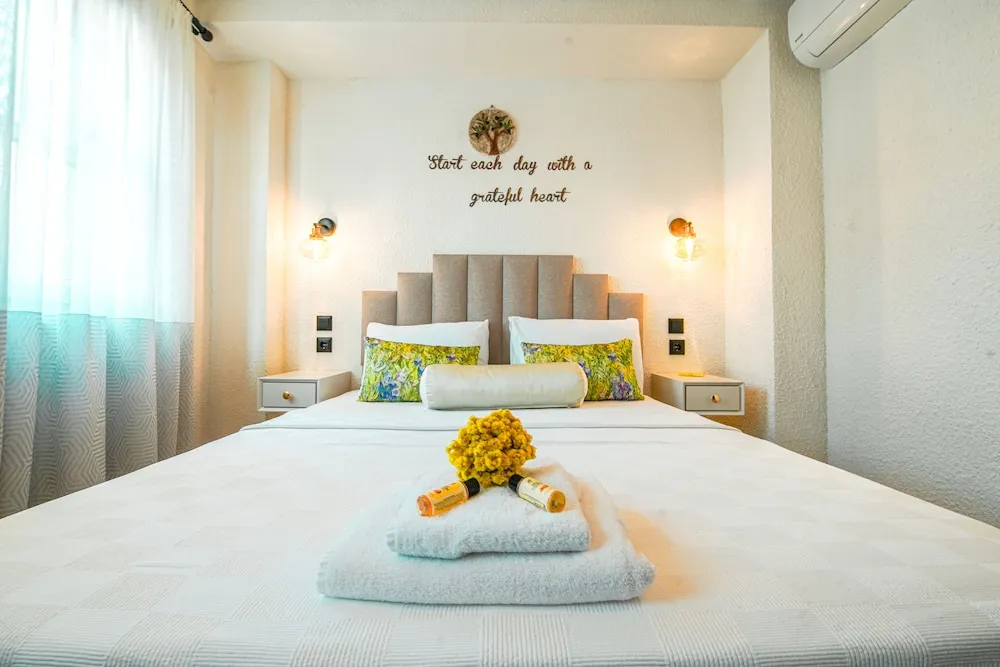 Deluxe Üç Kişilik Oda