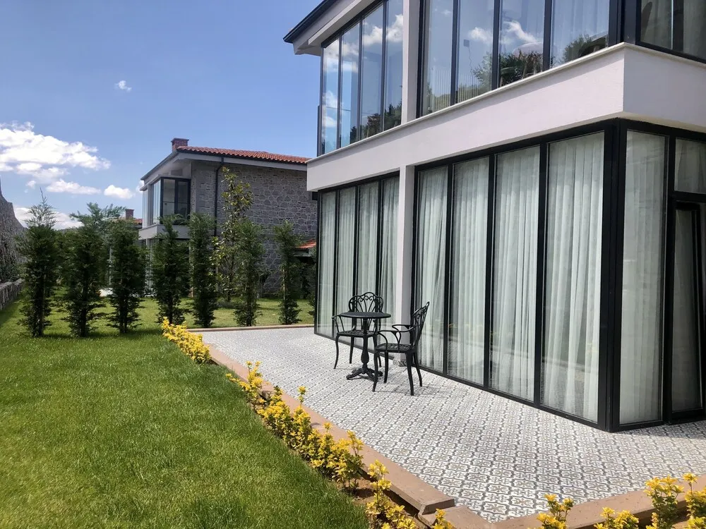 Suite with Private Garden