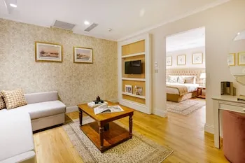 Delita City Hotel