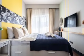 Benesta Residence by NewInn