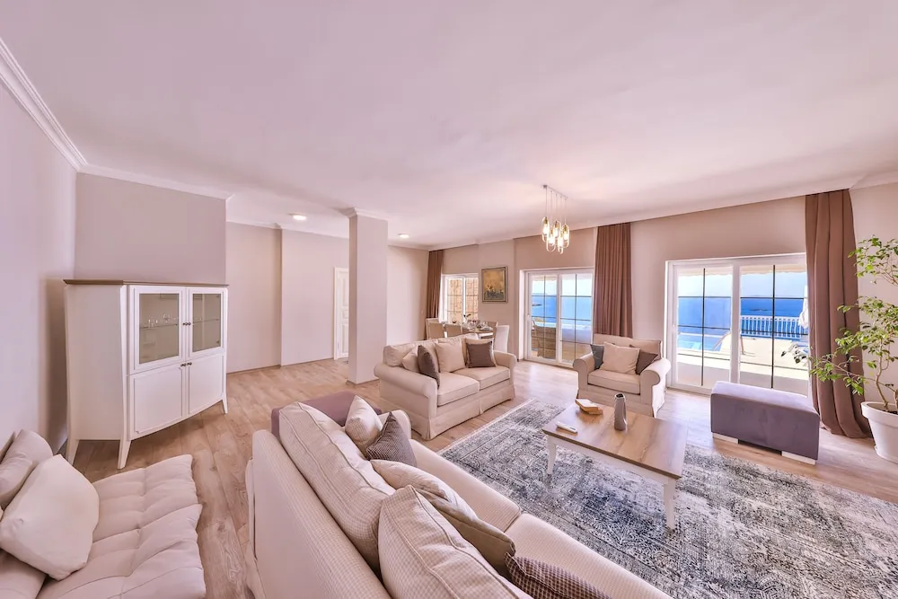 Villa, Havuz Kullanımı, Deniz Manzaralı