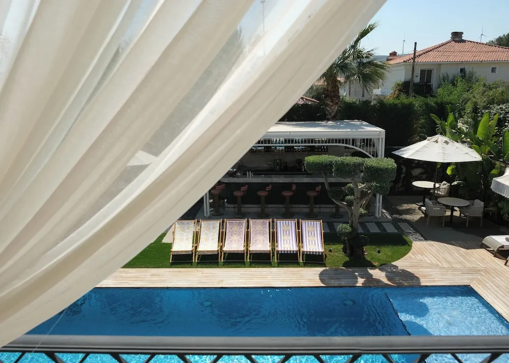 Meandros Superior Balcony No 10 (Havuz Manzarali)
