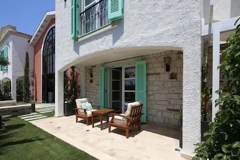 Monreve Alaçatı