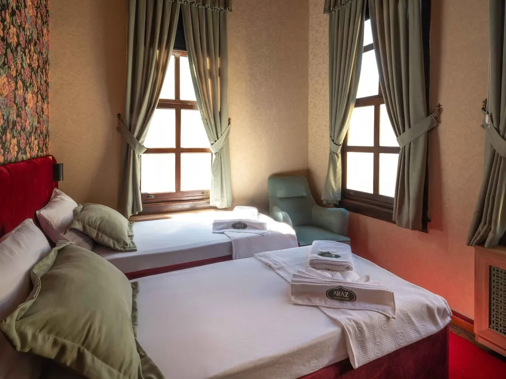 Family İki Ayrı Yataklı Oda