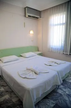 Özay Apart Hotel