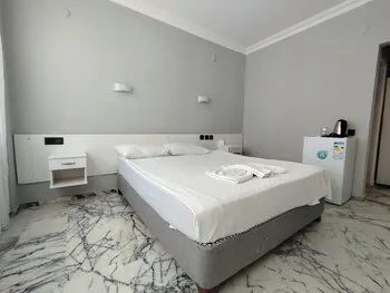 Sav-ir Suit Otel
