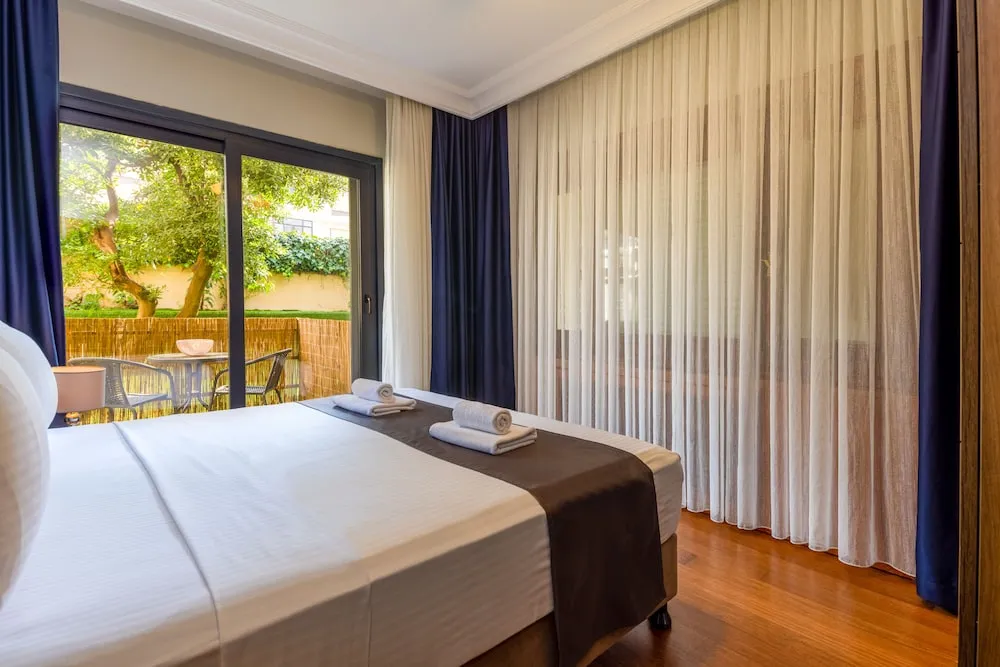 Deluxe Apart Daire, 2 Yatak Odası, Bahçe Manzaralı