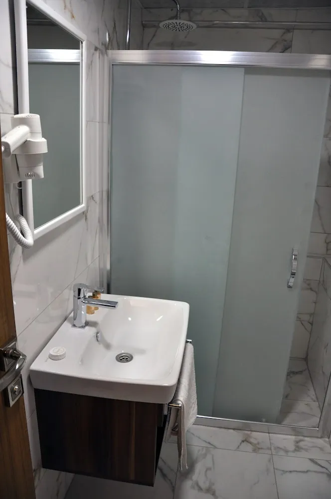 Deluxe İki Ayrı Yataklı Oda
