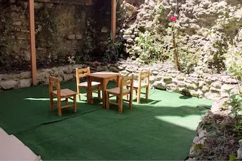 Istanbul Holiday Hotel