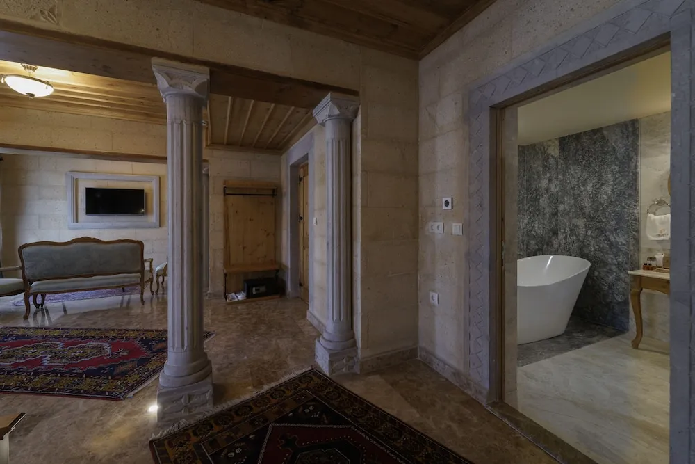 Stone Junior Suite With Balcony