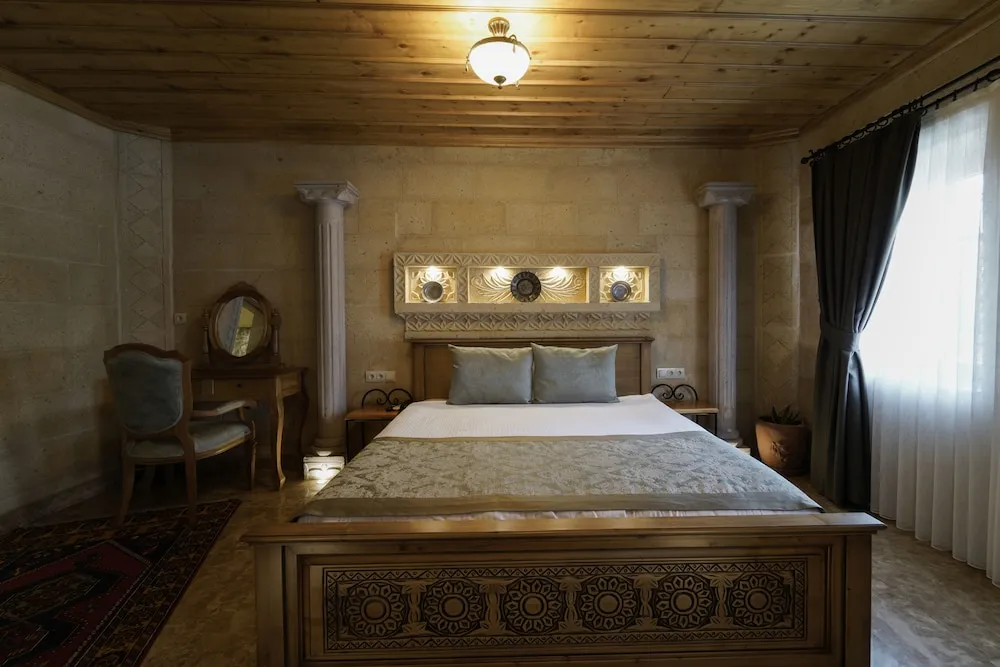 Stone Junior Suite With Balcony