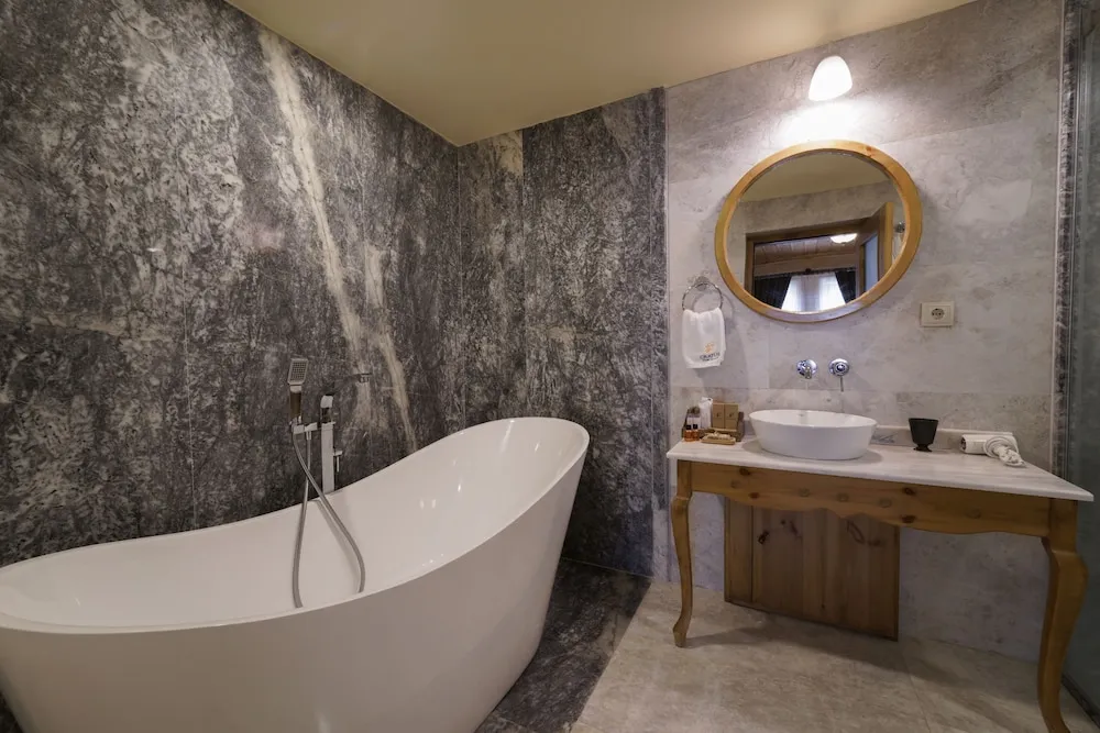 Stone Junior Suite With Balcony