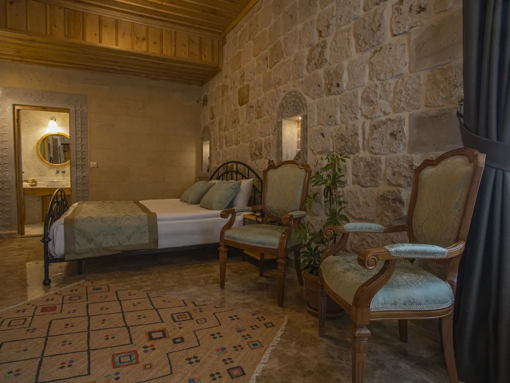 Stone Standard Double Room