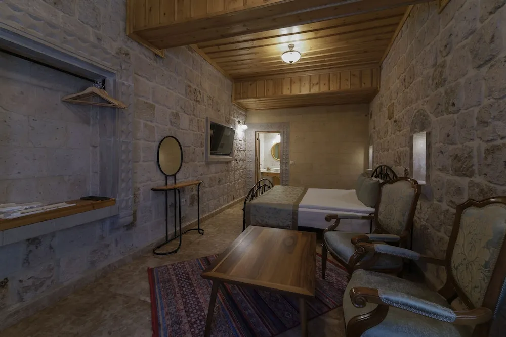 Stone Standard Double Room
