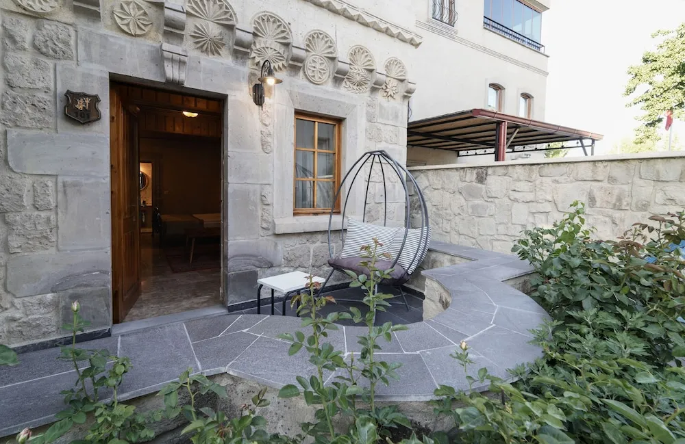 Stone Standard Double Room