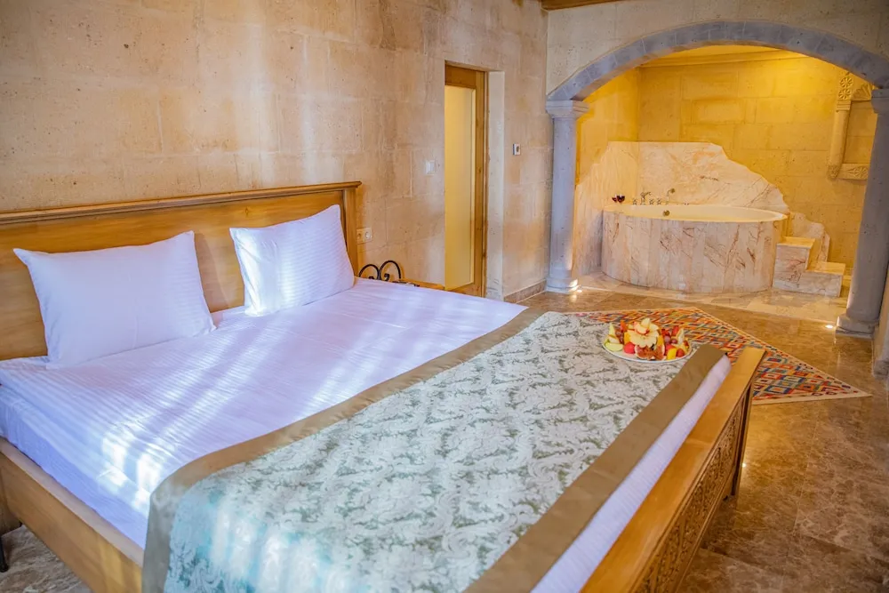 Stone King Suite with Jakuzi