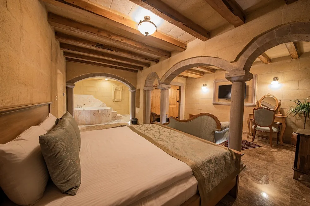 Stone King Suite with Jakuzi