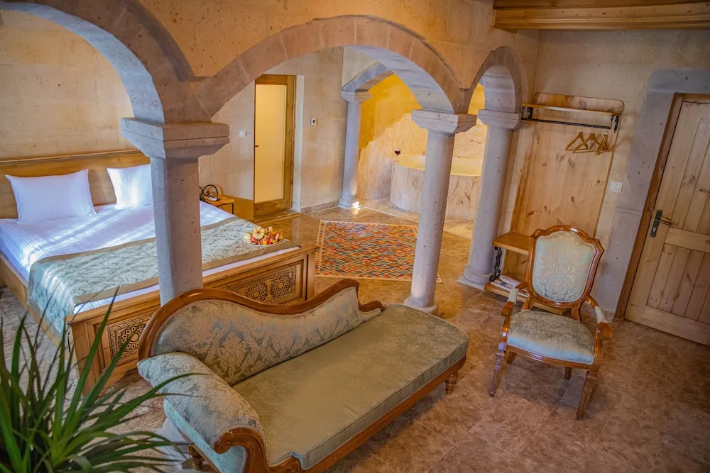 Stone King Suite with Jakuzi