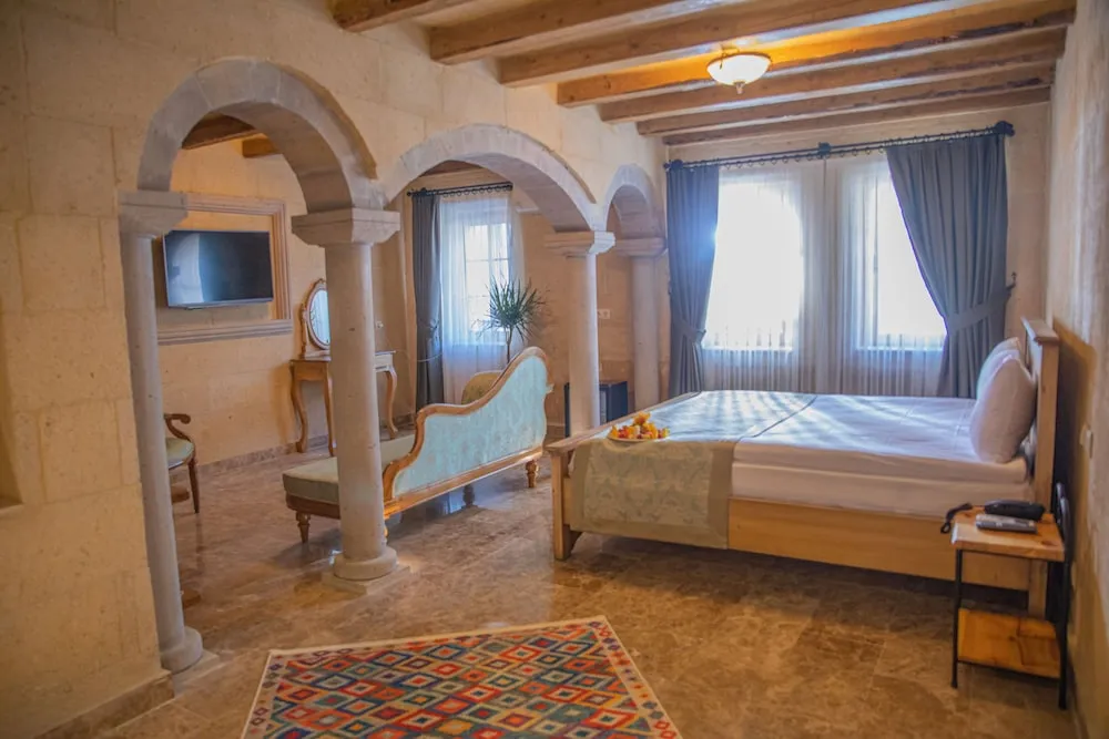 Stone King Suite with Jakuzi