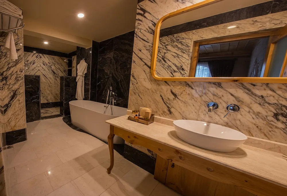 Stone Cratus Premium Suite